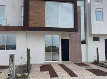 Casa de 3 habitaciones, Irapuato · Casa en Venta en Los Duraznos Irapuato Gto.