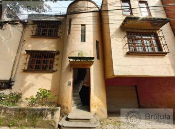 Casa · 321m² · 4 Recámaras · 4 Estacionamientos · Casa en Venta en Santa Catarina Coyoacan