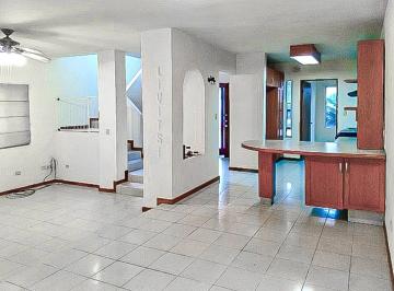 Casa de 3 habitaciones, Monterrey · Casa en Renta en Satélite Acueducto