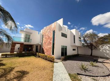 Casa de 4 habitaciones, Amozoc · Casa con 500 m² Superficie de Terreno, 4 Habitaciones en Venta en Fincas Ecuestres de Haras