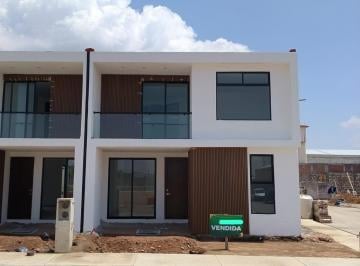 Casa de 4 habitaciones Venta MN 2,600,000 · Casa en Venta Enfrente de Plaza Explanada en Pachuca Hidalgo Privada con Amenidades