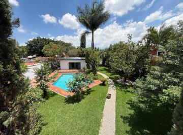Casa · 412m² · 3 Recámaras · 2 Estacionamientos · Casa en Venta de 1 Nivel en Fraccionamiento Seguro | 3 Recámaras, Jardín, Alberca