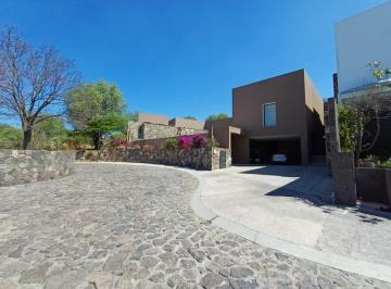 Casa de 6 habitaciones, Tepeji del Río de Ocampo · Venta Casa Tepeji del Rio
