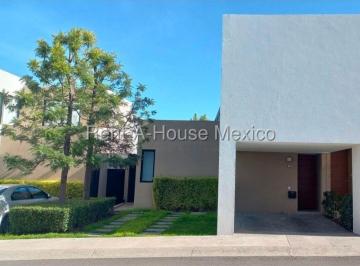 Casa de 3 habitaciones, El Marqués · Renta Casa 3 Habitaciones con Amenidades Zibata Apt