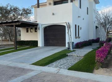 Departamento de 4 habitaciones, Los Cabos · Casa de 281 m² con 4 Recámaras en Venta en Cabo San Lucas Country Club