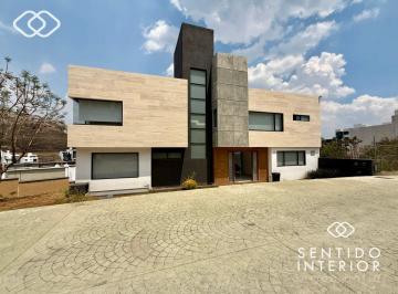 Casa de 3 habitaciones, Atizapán de Zaragoza · Casa en Esquina con Doble Altura y Roof Garden | Excelente Diseño
