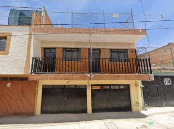 Casa de 4 habitaciones, Guadalajara · Venta de Casa en Plácido Vega, San José Río Verde, 44726 Guadalajara, Jalisco.