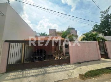 Casa · 220m² · 3 Recámaras · 2 Estacionamientos · Casa en Venta con 359 m² de Terreno en Benito Juarez Nte Para Remodelar - (4)