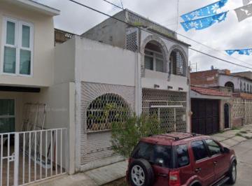 Casa de 4 habitaciones, Guadalajara · Venta de Casa en Monte Himalaya, Lomas Independencia, 44350 Guadalajara, Jalisco.