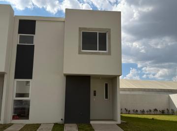 Casa en condominio de 3 habitaciones, Calimaya · Casa en Renta, Hacienda de Las Fuentes, Calimaya