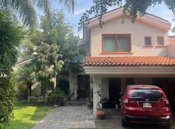Casa de 3 habitaciones, Zapopan · Residencia Unica, La Mejor Esquina de Valle Real