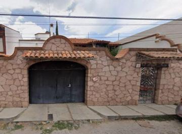 Casa de 4 habitaciones, San Miguel de Allende · Casa con 376 m² de Terreno y 4 Recámaras en Venta en San Miguel de Allende