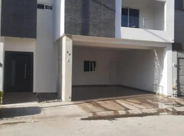 1 · Casa en Venta en Los Viñedos, Torreón, Coahuila de Zaragoza