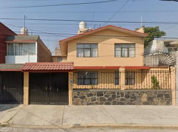 Casa de 3 habitaciones, Nezahualcóyotl · Casa en Venta en El Sol Nezahualcoyotl