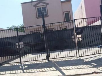 Casa de 2 habitaciones, Linares · Casa en Venta Colonia Villegas en Linares