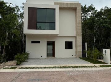 Casa de 3 habitaciones, Benito Juárez · Casa en Venta en Cancún con Alberca Privada en Residencial Altai – Zona Huayacán | $4,800,000 Mxn |