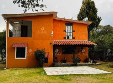Casa · 295m² · 4 Recámaras · 3 Estacionamientos · Casa en Fraccionamiento Huertas de San Pedro - V393