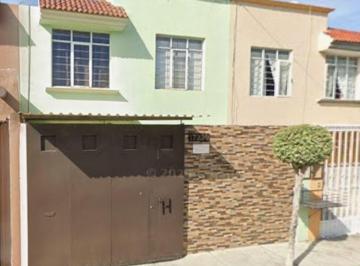 Casa de 3 habitaciones, Puebla · Venta de Casa en Reserva Territorial, Puebla de Zaragoza, Puebla