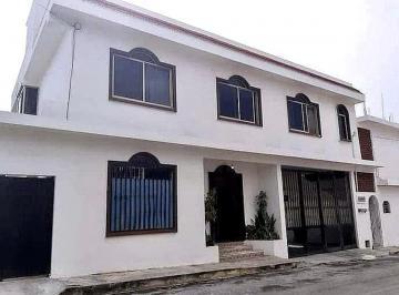 Casa de 3 habitaciones, Benito Juárez · Casa en Renta – Ubicación Céntrica en Cancún (Sm 27)