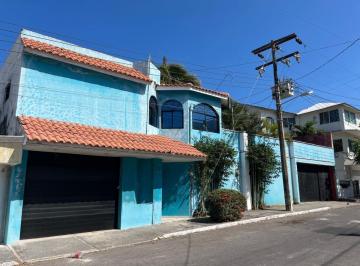 Casa de 4 habitaciones, Boca del Río · Casa en Venta Fracc. La Tampiquera, Boca del Rio, Ver