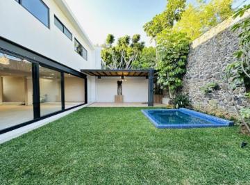 Casa · 285m² · 3 Recámaras · 2 Estacionamientos · Casa en Bellavista