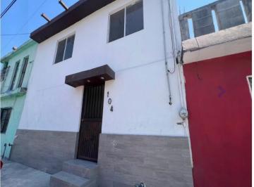 Casa · 2 Recámaras · Casa - Azteca Fomerrey