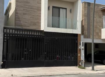 Casa · 158m² · 3 Recámaras · 2 Estacionamientos · Casa en Renta Fraccionamiento Montenova, García, N. L.