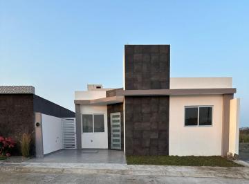 Casa de 2 habitaciones, Alvarado · Casa de un Nivel de 2 Recámaras en Fraccionamiento Real Mandinga en Alvarado Veracruz