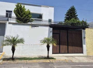 Casa de 3 habitaciones, Tlalnepantla de Baz · Hermosa Casa en La Col. Magisterial Vistabella