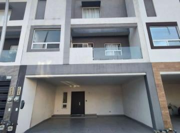 Casa de 3 habitaciones, Monterrey · Casa de Oportunidad en Venta Zona Cumbres Monterrey Dentro de Privada