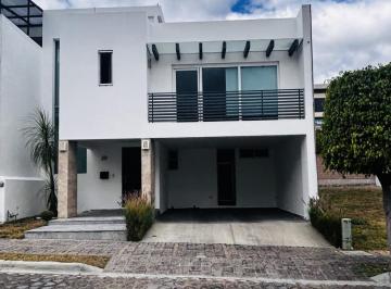 FACHADA · Casa en Venta Parque Veneto Lomas de Angelópolis II