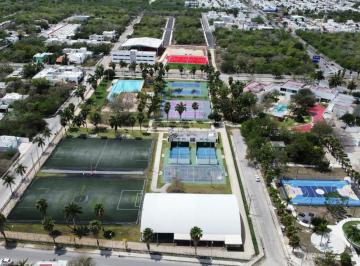 Casa de 3 habitaciones, Mérida · Venta Casa Cerca Club Deportivo Grand Real