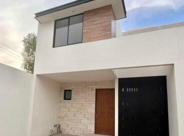 Casa de 3 habitaciones, Jesús María · Venta Casa Norte Aguascalientes Recamara en Planta Baja
