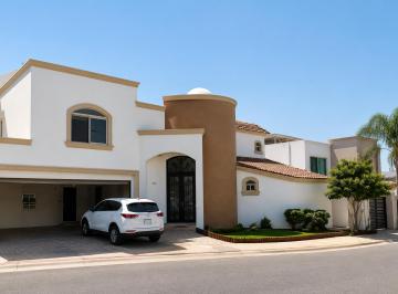 Casa de 3 habitaciones, Monterrey · Hermosa Casa en Venta Carretera Nacional, Canterias