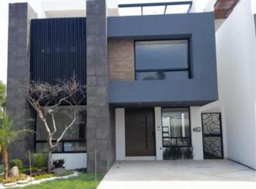 1 · Casa en Venta en Lomas de Angelópolis, San Andrés Cholula, Puebla