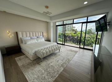 Departamento de 3 habitaciones, Querétaro · Departamento Acabados de Lujo en Renta Zona Campanario