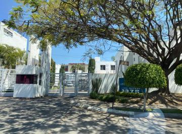 Casa de 3 habitaciones, Zapopan · Casa en Renta en Esquina – Tabachines Paseo de Los Ahuehuetes