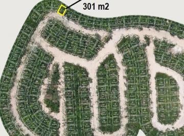 Terreno / Lote · 1m² · 2 Estacionamientos · Terreno en Venta, 301 m² Lote 42, Habitacional, Mayakoba, Country Club, Playa del Carmen