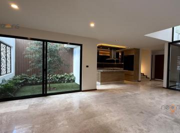 Casa · 265m² · 4 Recámaras · 2 Estacionamientos · Estrena Moderna Casa Nueva con Habitacion en Planta Baja