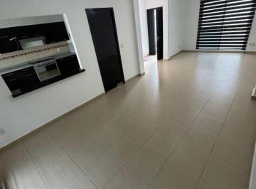Casa en condominio de 3 habitaciones, Toluca · Casa en Renta a 10 Min de Aeropuerto Toluca y Salida Rapida a Cdmx