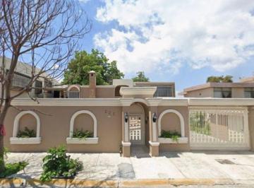 Casa de 5 habitaciones, Monterrey · Venta de Casa en Monterrey, N. L.