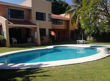 Casa de 5 habitaciones, Campeche · Casa en Venta | Col. Prado, Campeche