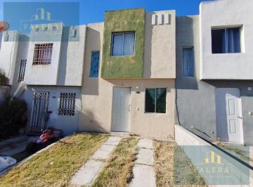 Casa · 62m² · 3 Recámaras · 1 Estacionamiento · Casa en Venta en Valle de Mompani Cd del Sol