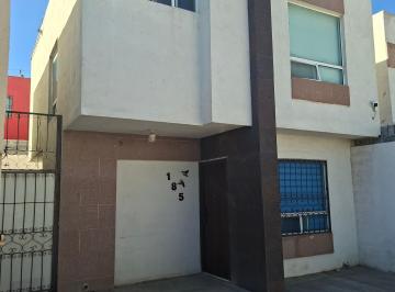 Casa de 3 habitaciones, Saltillo · Renta de Casa en Fraccionamiento Privado Residencial Real del Sol 1