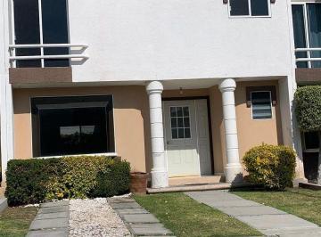 913218dd06b71d37ed92f38270e2bc1b7f8562f559835ffeb6f6a1d7fcf88428 · Casa en Venta en Juriquilla II