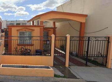 Casa de 3 habitaciones, Reynosa · Venta de Casa en Reynosa Col Fuentes Coloniales Tamaulipas