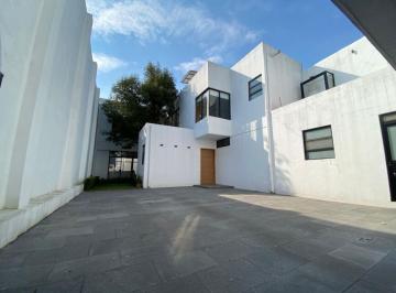 Casa de 3 habitaciones, La Magdalena Contreras · Casa en Calle Cerrada, Moderna, San Jerónimo Venta