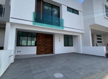 Casa de 3 habitaciones, Zapopan · Casa en Venta La Cima, Zapopan, Jalisco.