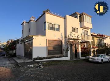 Casa · 347m² · 5 Recámaras · 4 Estacionamientos · Casa - Pedregal de Las Animas