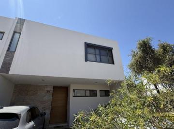 Casa en condominio · 182m² · 3 Recámaras · 2 Estacionamientos · Casa en Venta en Las Villas Residencial